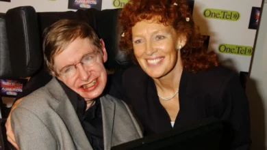 Elaine Mason Net Worth: Stephen Hawking's Former Wife's Financial Story