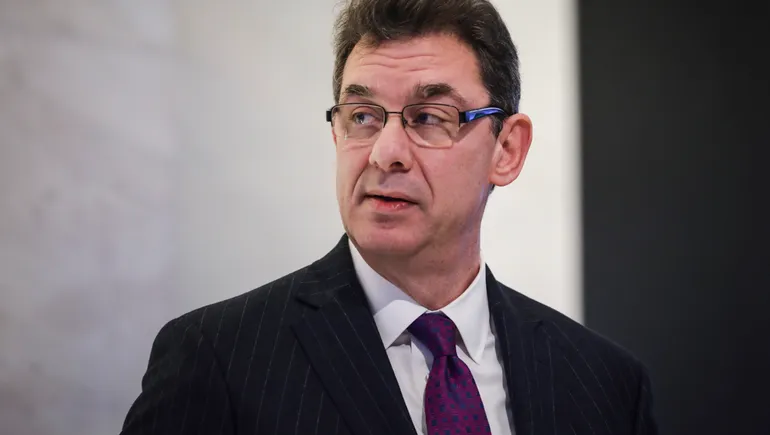 Albert Bourla Net Worth: Pfizer CEO's Financial Success